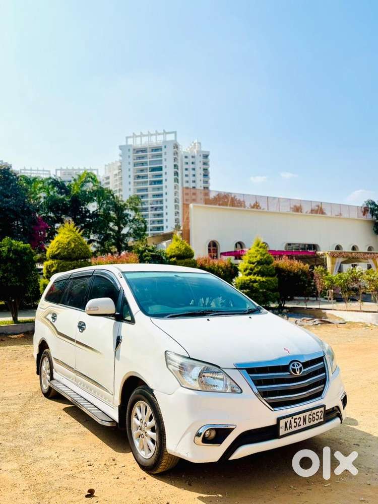 Toyota Innova 2014 Diesel Well Maintained