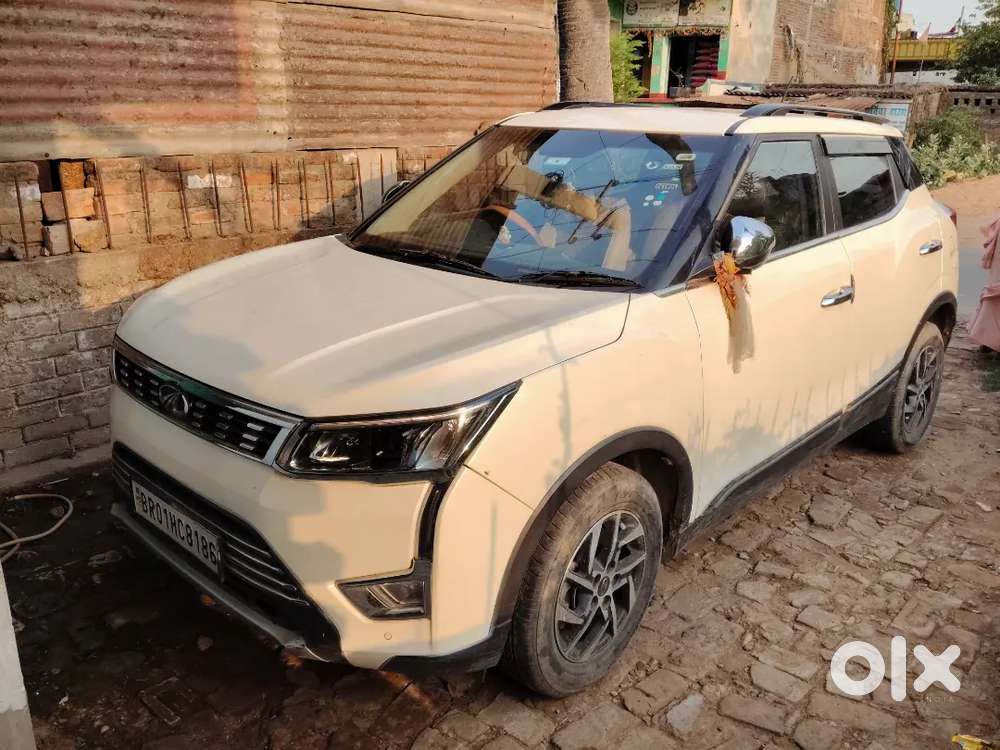 Mahindra Xuv300 2023 Petrol 17000 Km Driven