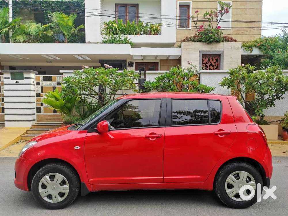 Maruti Suzuki Swift 1.3 Vxi, 2010, Petrol