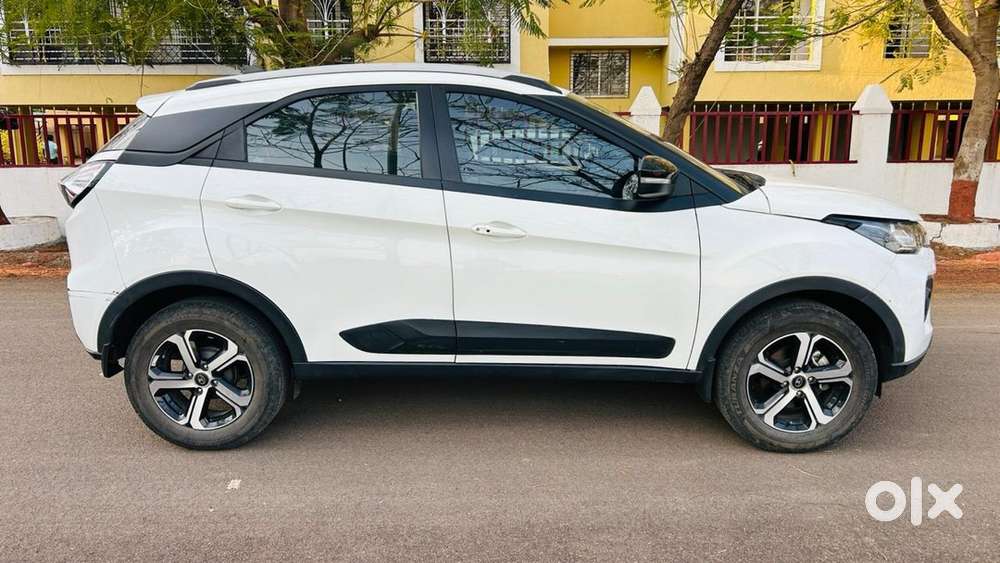 Tata Nexon Petrol 2023