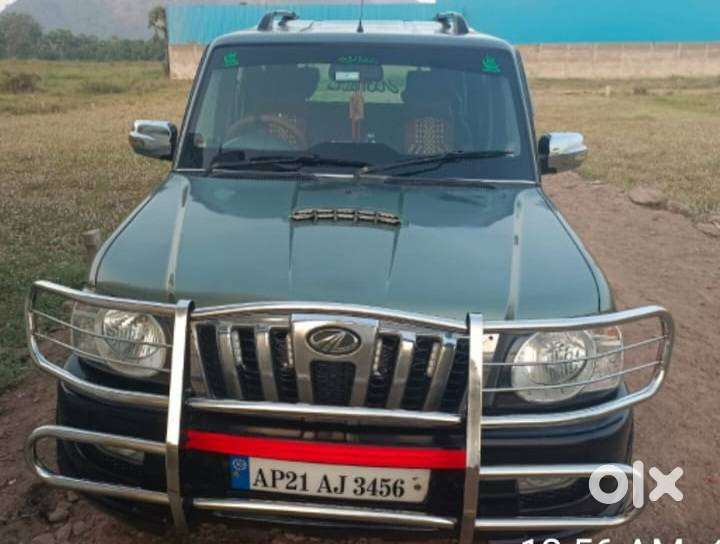 Scorpio Lx2, 9 Seater, Model 2011 For Sale