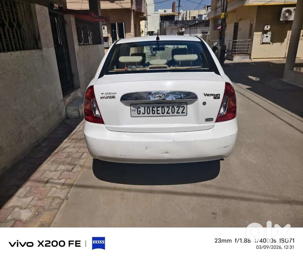 Hyundai Verna 2010 Diesel 112000 Km Driven