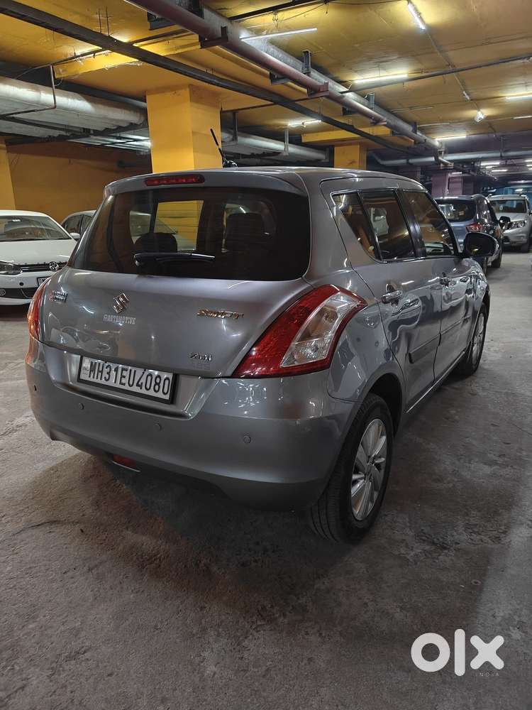 Maruti Suzuki Swift Zdi Plus, 2015, Diesel