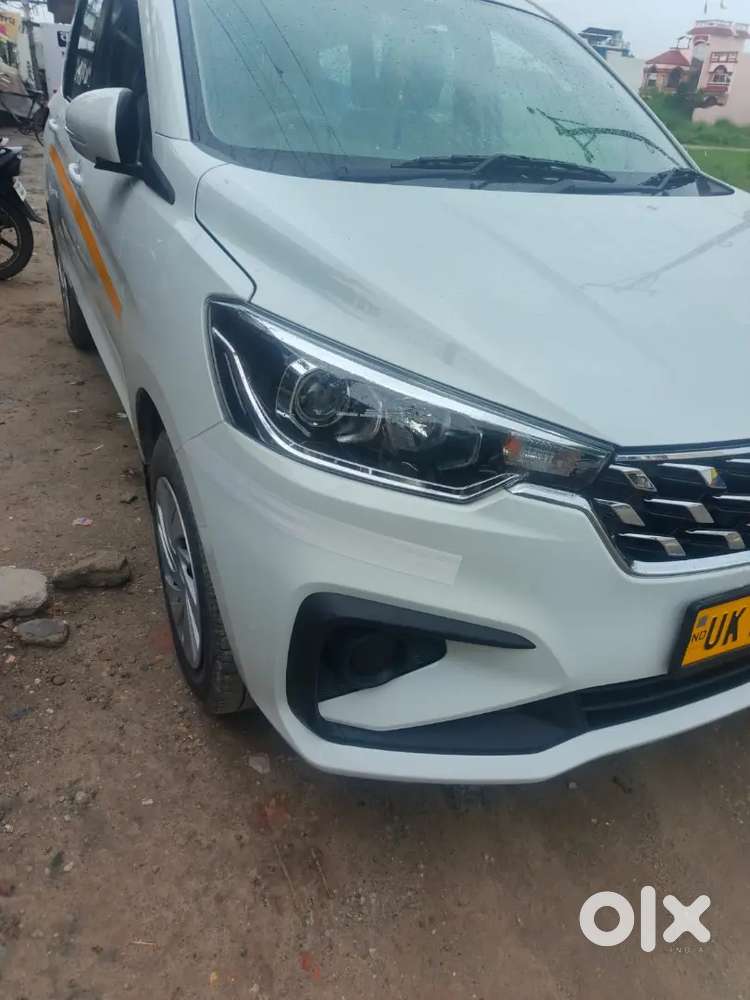 Maruti Ertiga Vxi 2025