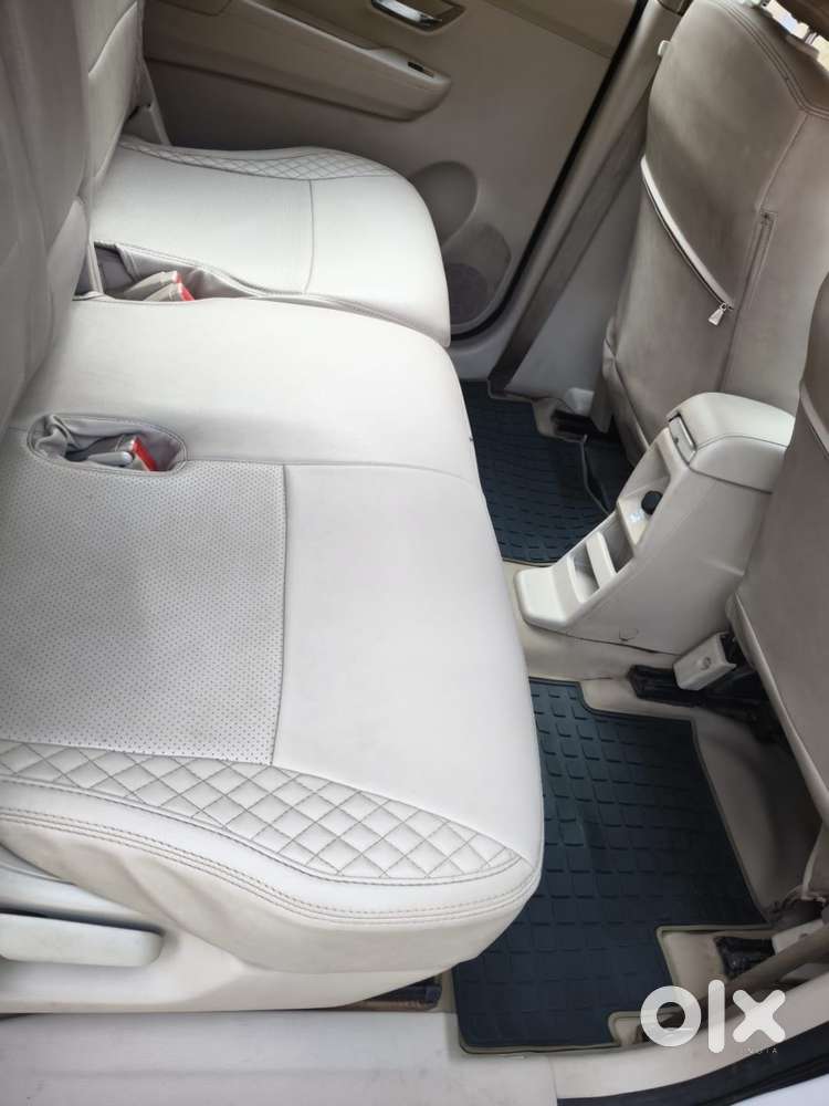 Maruti Suzuki Ertiga Zxi Shvs, 2022, Petrol