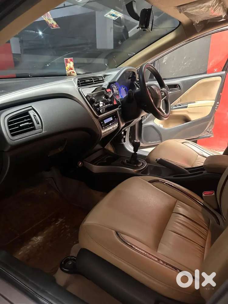 Honda City Sv | 2015 | 1.20 Lakh Km | Delhi Registration