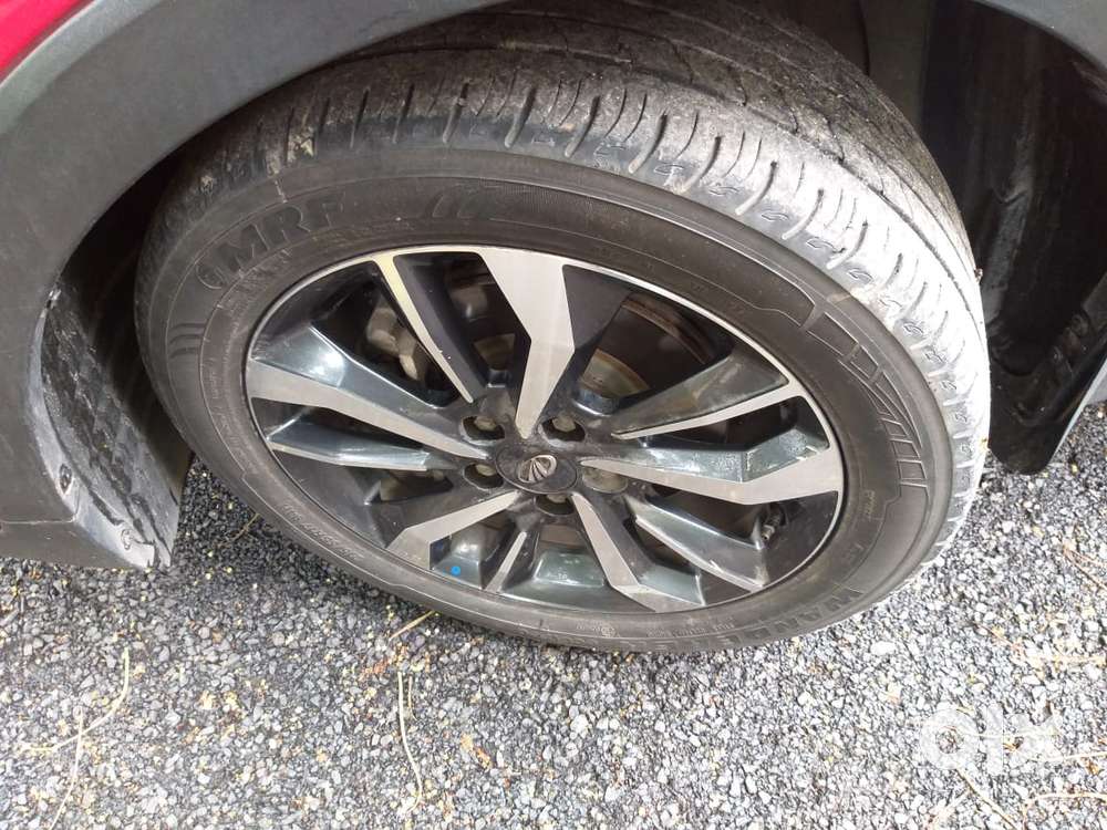 Mahindra Xuv300 W8 Option, 2020, Petrol