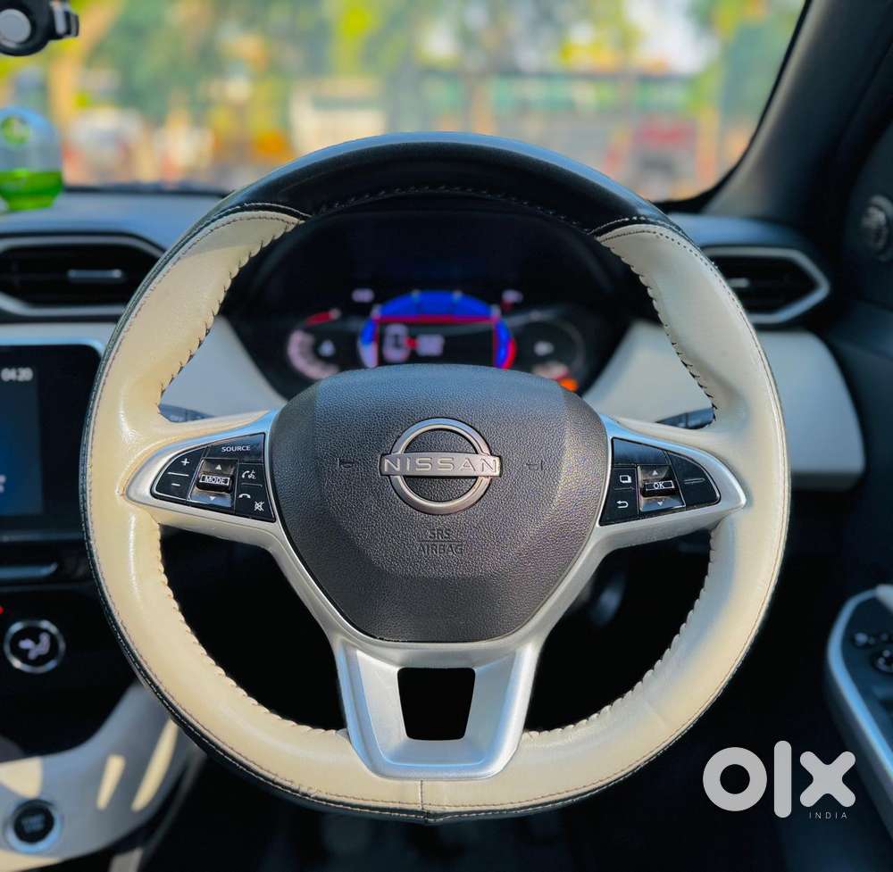 Nissan Magnite 1.0 Xv, 2022, Petrol