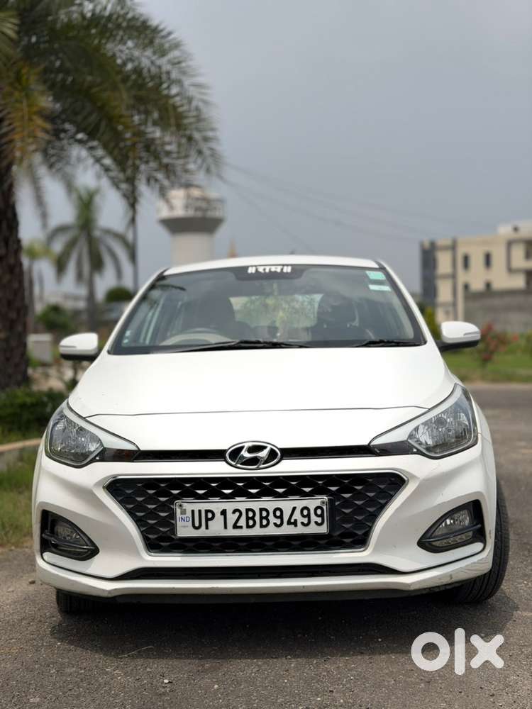 Hyundai I20 Sportz Petrol 2020