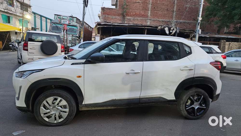 Nissan Magnite 1.0 Xl, 2023, Petrol