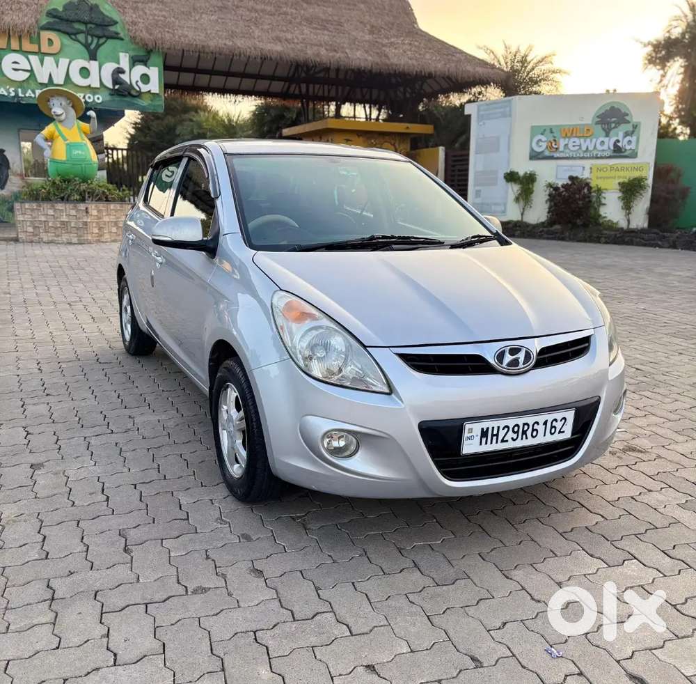 2015 Hyundai Elite I20 Asta Abs (petrol + Lpg)
