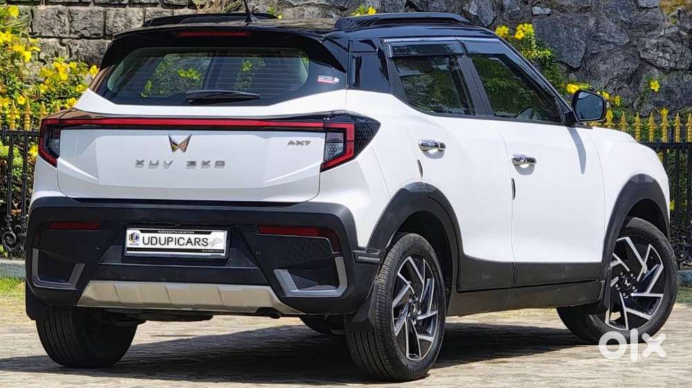 Mahindra Xuv 3xo Ax7 Diesel Mt, 2024, Diesel