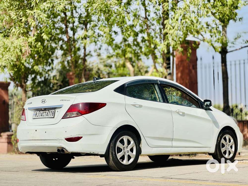 Hyundai Verna 2011-2014 1.6 Vtvt, 2013, Diesel