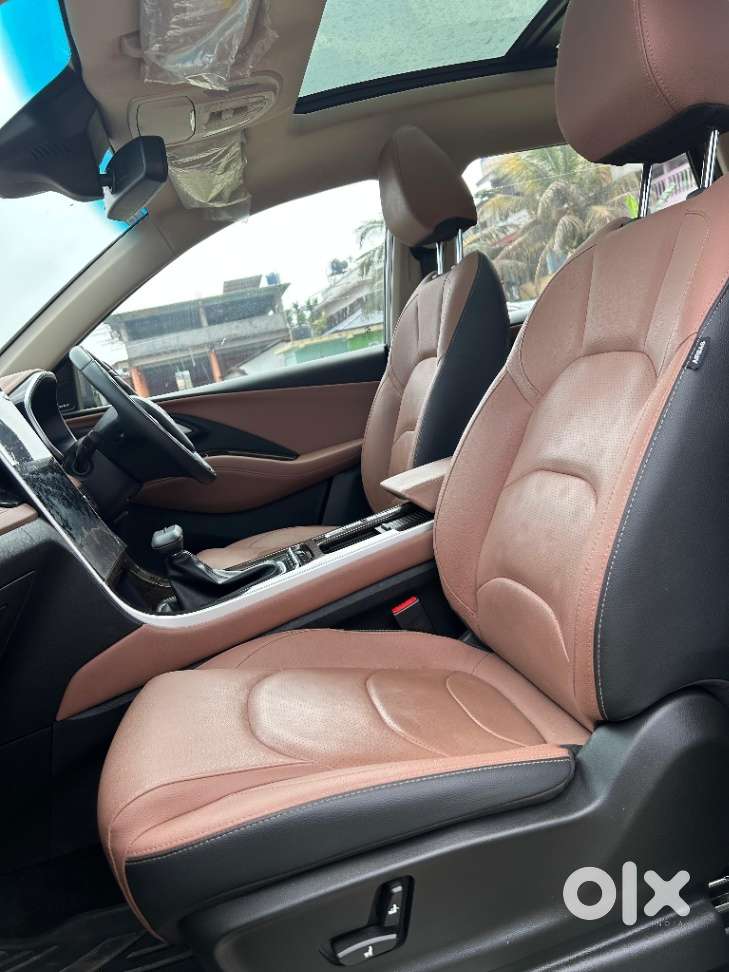 Mg Hector Plus Savvy Pro 1.5 Turbo Petrol Cvt 7 Str, 2024, Petrol