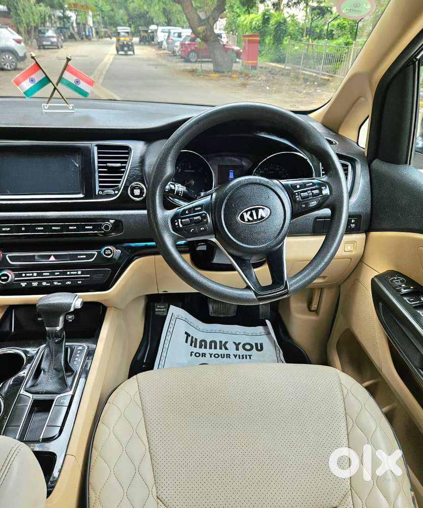 Kia Carnival Premium, 2020, Diesel