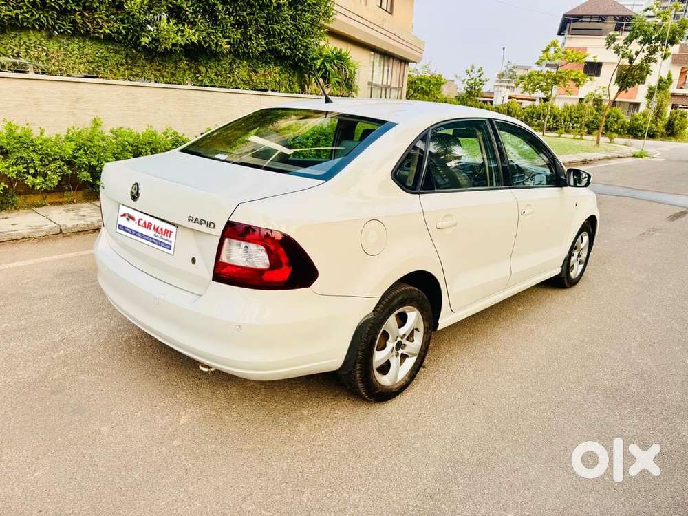 Skoda Rapid 2011-2013 1.6 Mpi Elegance, 2014, Petrol