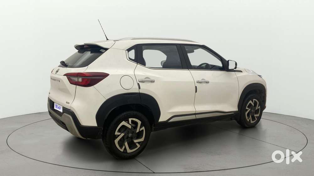 Nissan Magnite 1.0 Xv Premium Turbo Cvt (o), 2022, Petrol
