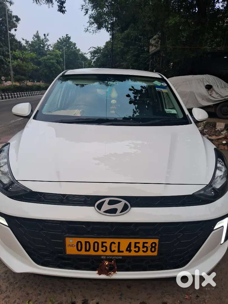 I Am Offering My Hyundai Aura S Cng For Sale. The Vehicle Is 2 Months