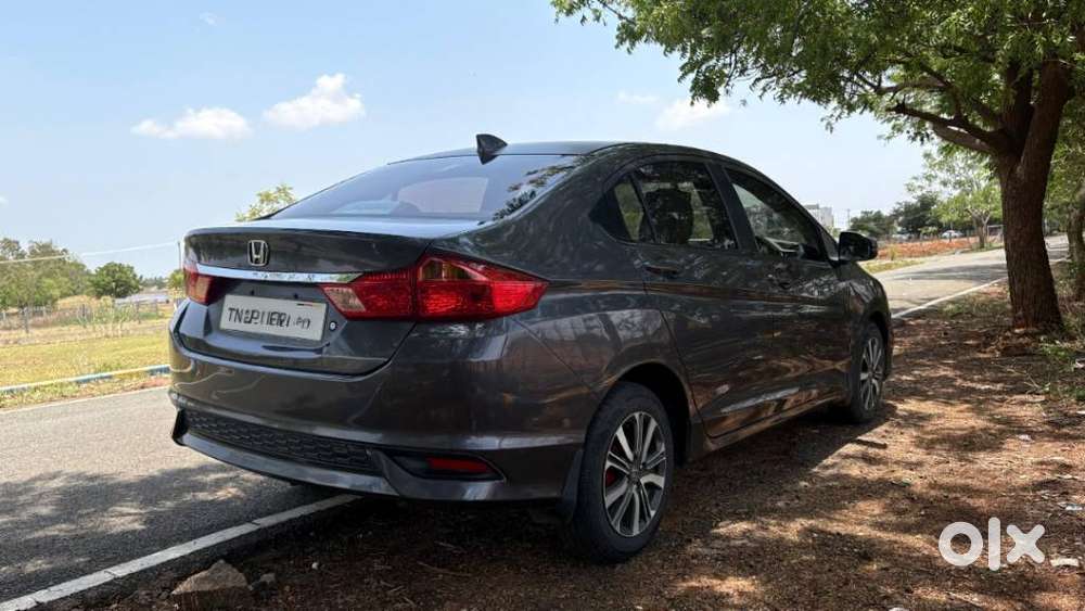 Honda City I-vtec V, 2017, Petrol