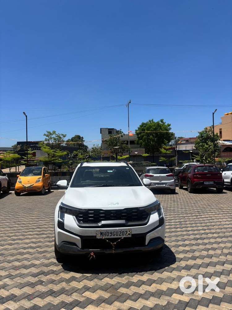 Kia Sonet 2024 Petrol Well Maintained