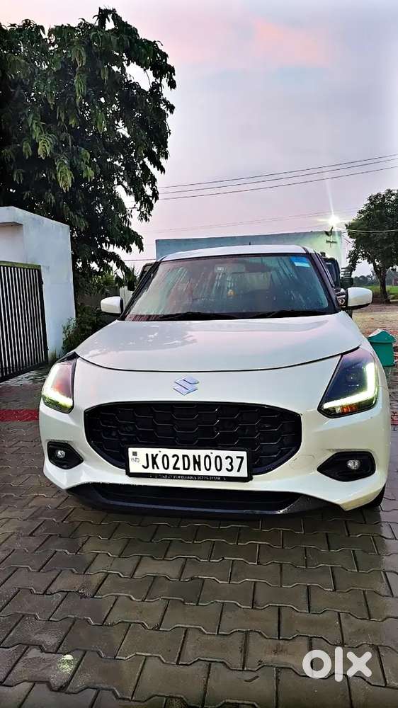 Maruti Suzuki Swift Zxi 2025