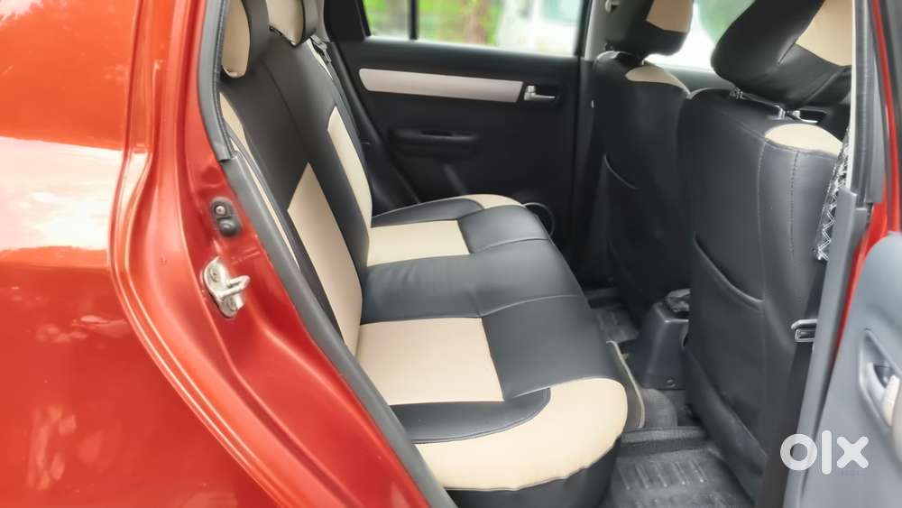 Maruti Suzuki Swift Vxi Bsiv, 2011, Petrol