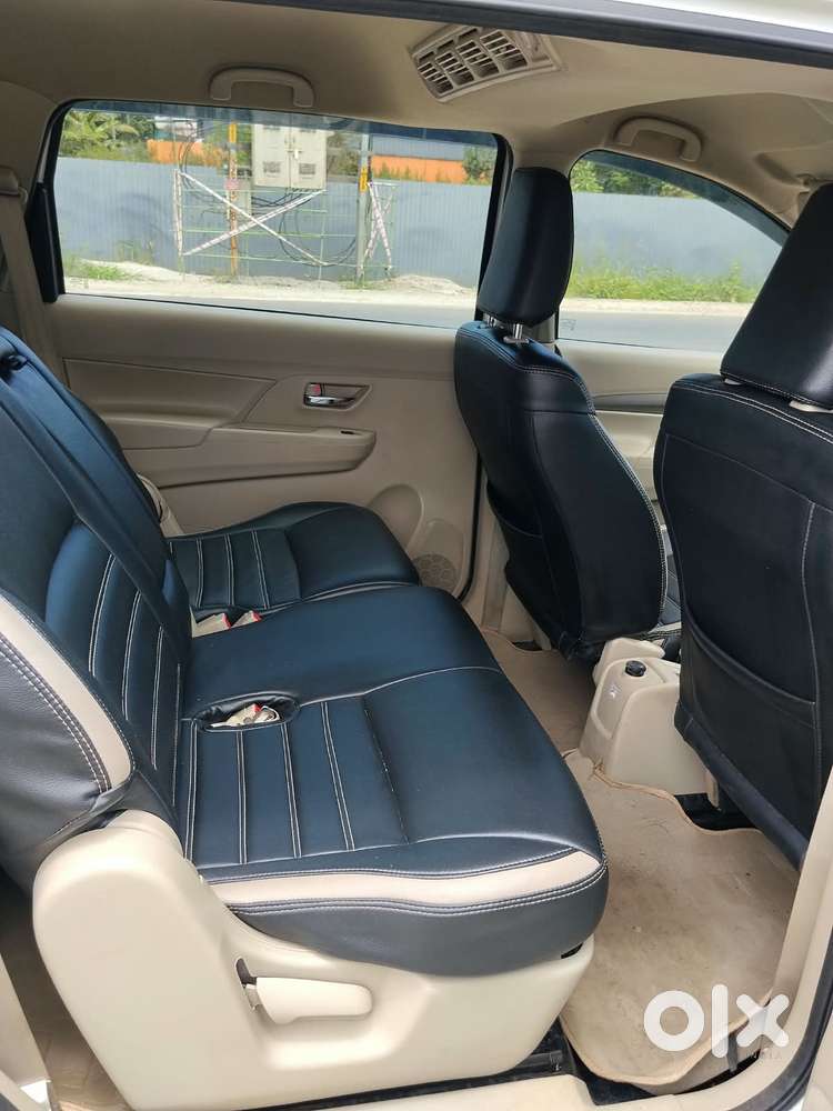 Maruti Suzuki Ertiga 1.5 Vxi, 2022, Petrol
