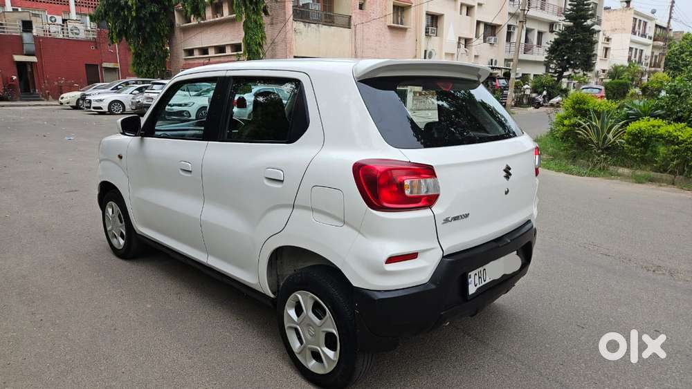 Maruti Suzuki S-presso Vxi Opt, 2020, Petrol