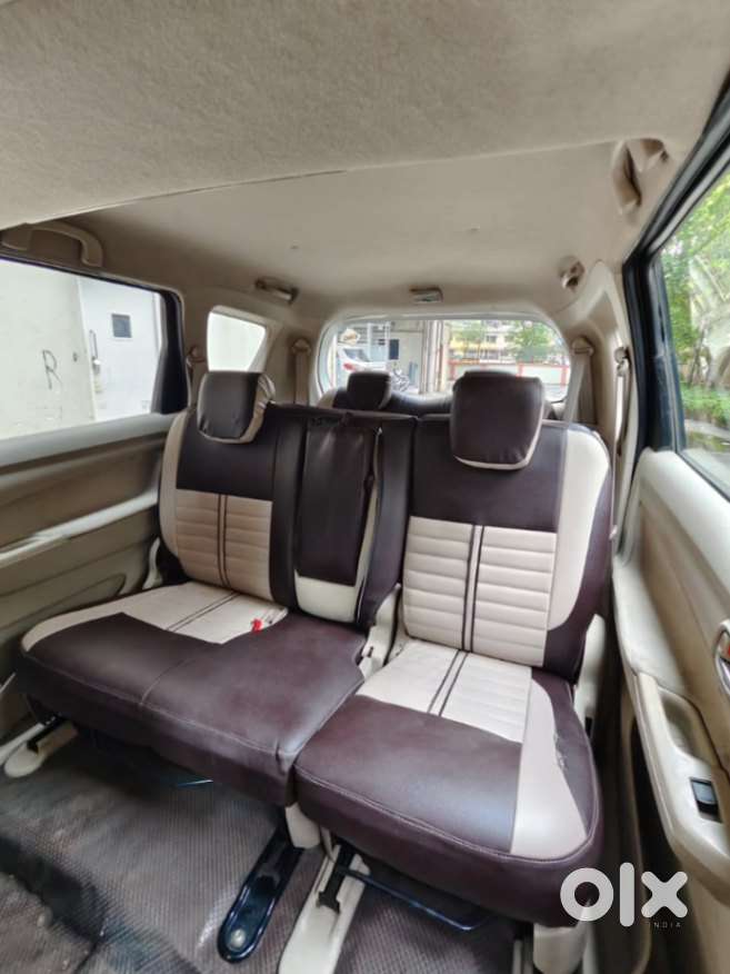 Maruti Suzuki Ertiga Vxi At Petrol, 2017, Petrol