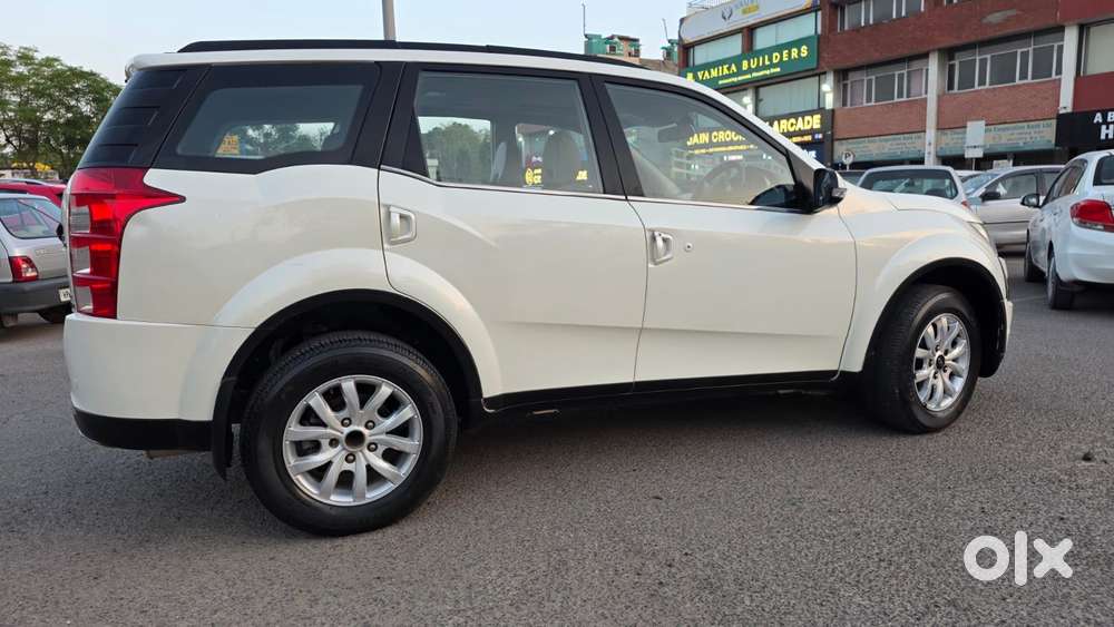 Mahindra Xuv500 At W10 Fwd, 2016, Diesel