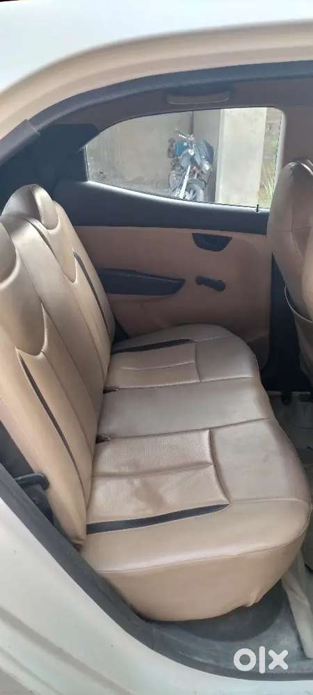Hyundai Eon 2011 Petrol Well Maintained