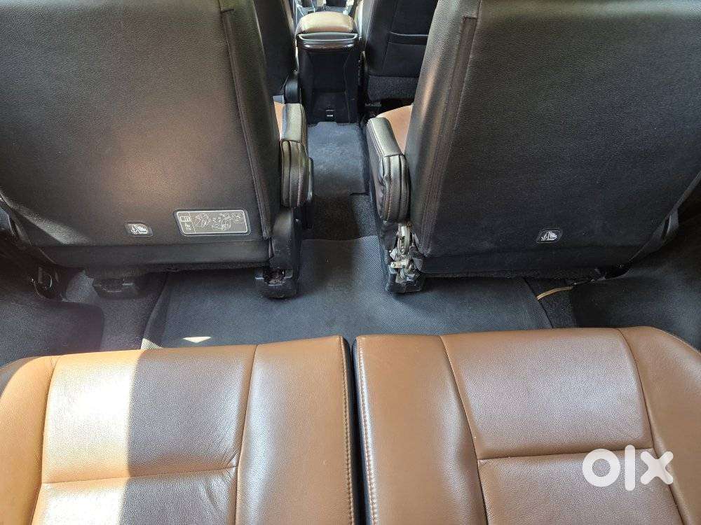 Toyota Innova Crysta 2.8 Gx At 7 Str, 2016, Diesel