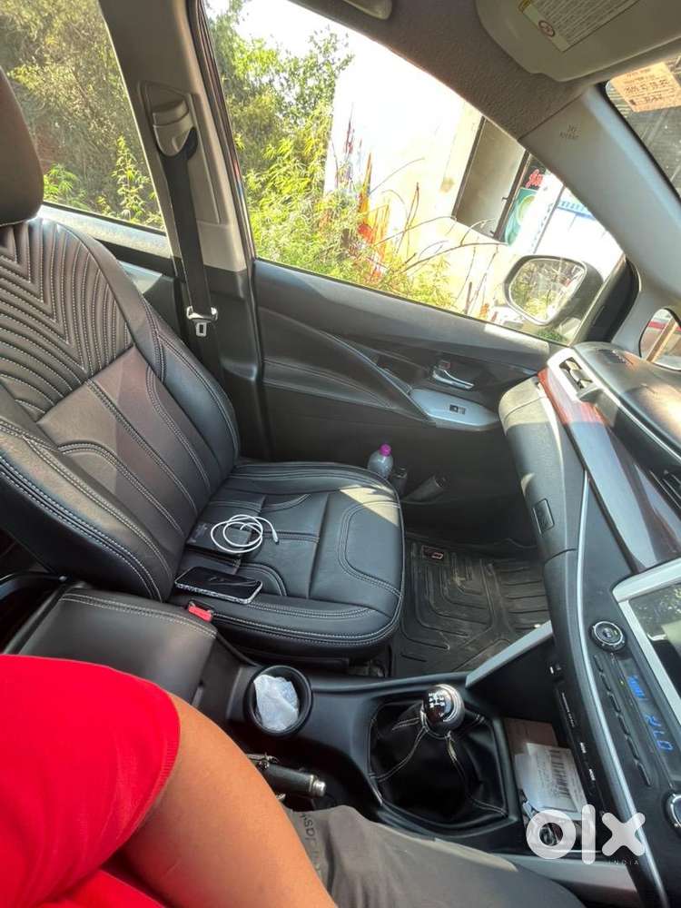 Toyota Innova Crysta 2016 Diesel Well Maintained