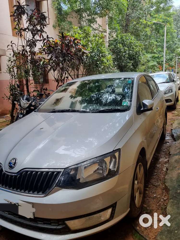 Skoda Rapid Elegance 2017