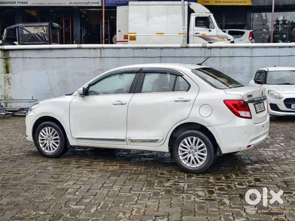 Maruti Suzuki Dzire 1.2 Zxi, 2018, Petrol