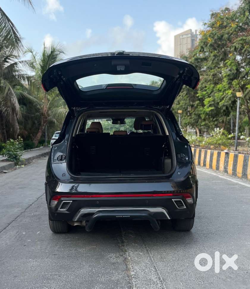 Mg Hector Plus Savvy Pro 1.5 Turbo Petrol Cvt 7 Str, 2023, Petrol