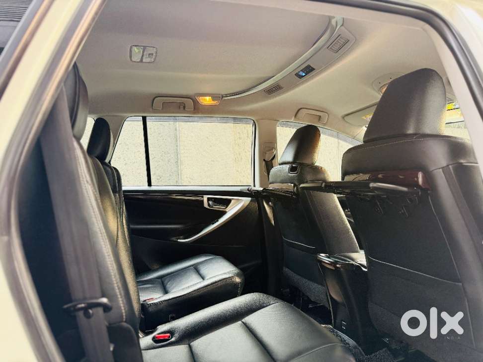 Toyota Innova Crysta, 2022, Diesel