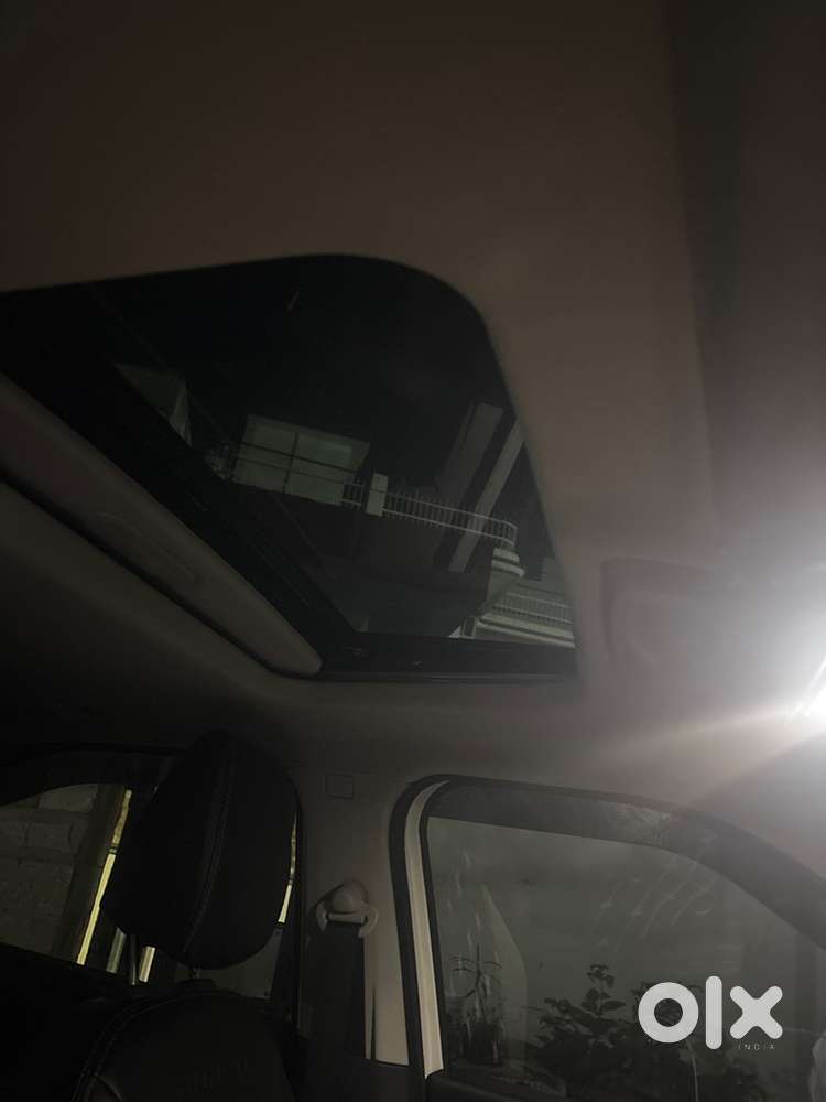 Tata Punch Petrol 2025