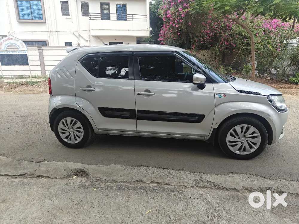 Maruti Suzuki Ignis 2017 Petrol Well Maintained