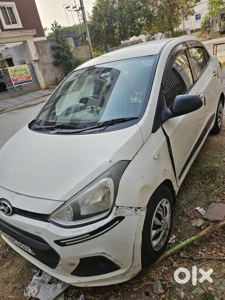 Hyundai Xcent 2016