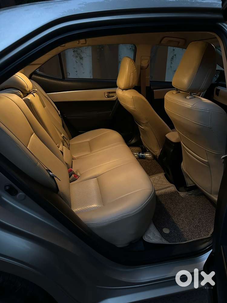 Toyota Corolla Altis 2017