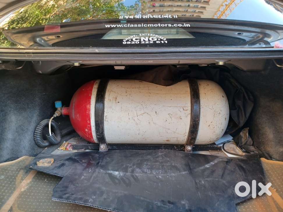 Toyota Corolla Altis 1.8 G Cng, 2011, Cng & Hybrids