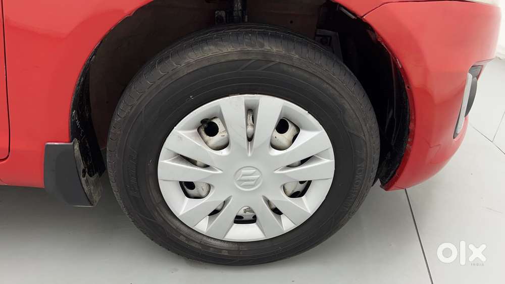 Maruti Suzuki Swift 1.2 Lxi (o), 2016, Petrol