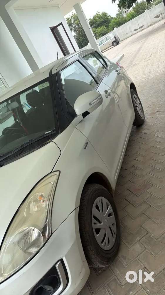 Maruti Suzuki New-gen Swift 2016 Diesel Well Maintained Company Record