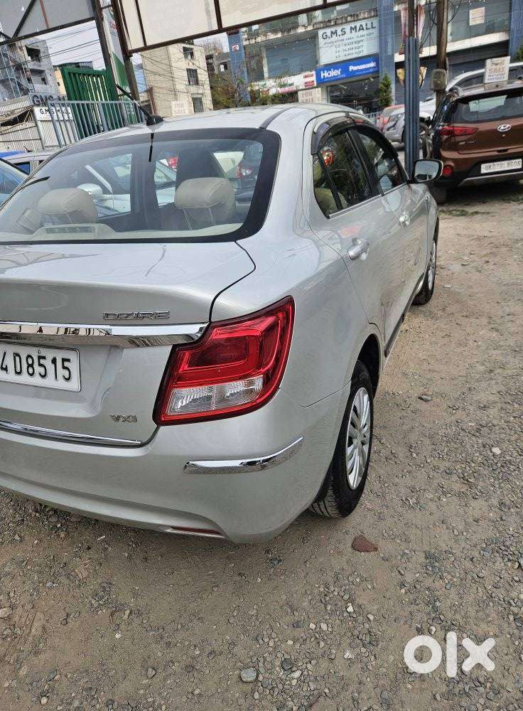 Maruti Suzuki Swift Dzire Vxi Optional, 2018, Petrol