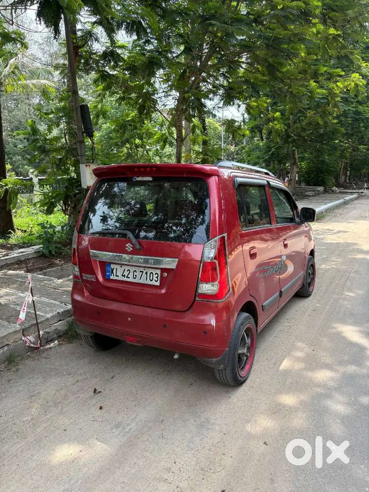 Maruti Suzuki Wagon R 2013 Petrol Well Maintained