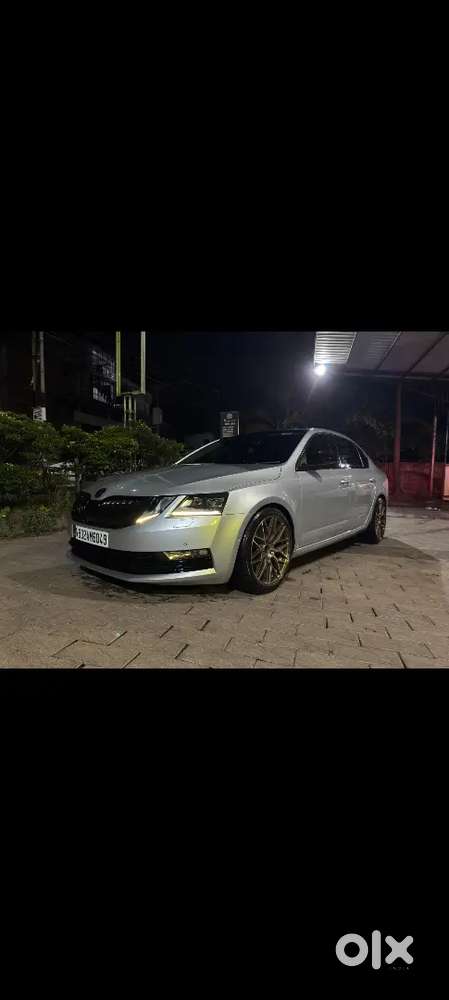 Skoda Octavia 2018 Diesel 320000 Km Driven