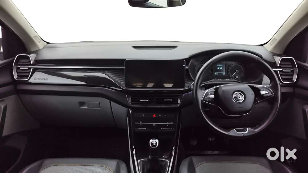 Skoda Kushaq 1.0 Tsi Style, 2022, Petrol