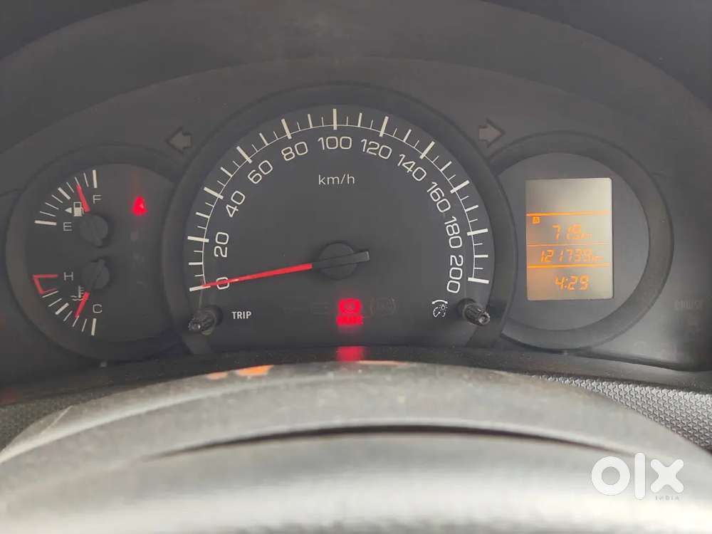 Maruti Suzuki Swift 2016 Cng & Hybrids Well Maintained