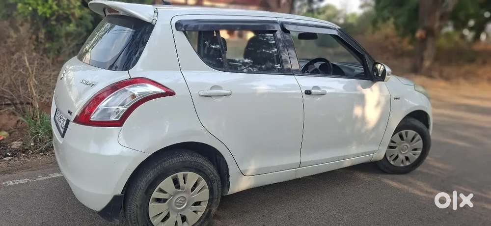 Maruti Suzuki Swift 2012 Petrol 42000 Km Driven